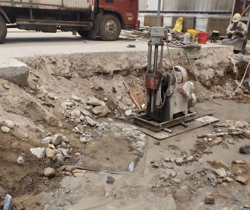 格尔木公路下沉压浆